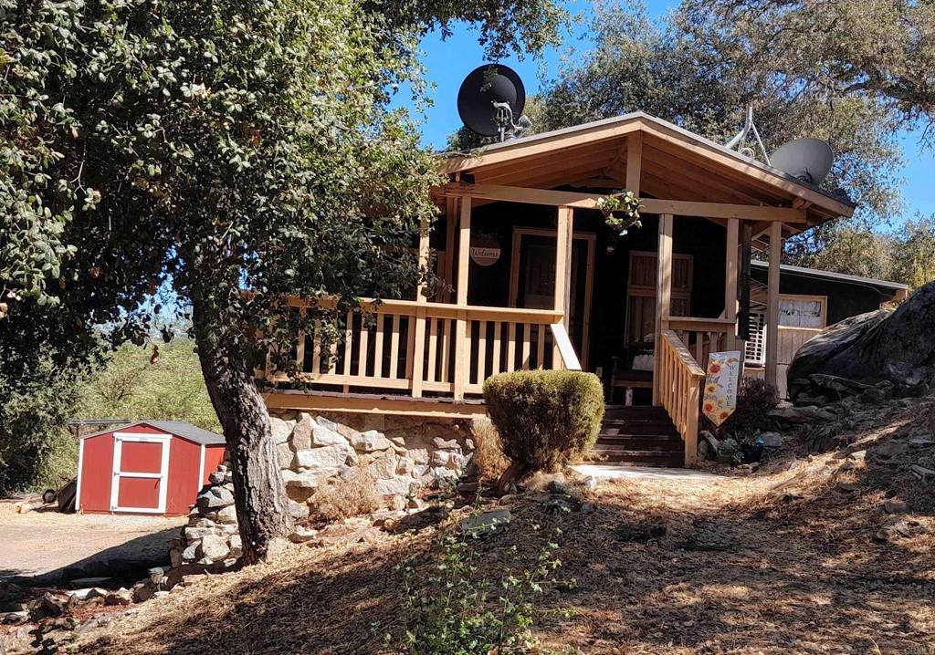 9770 Oak Grove Drive - Photo 1