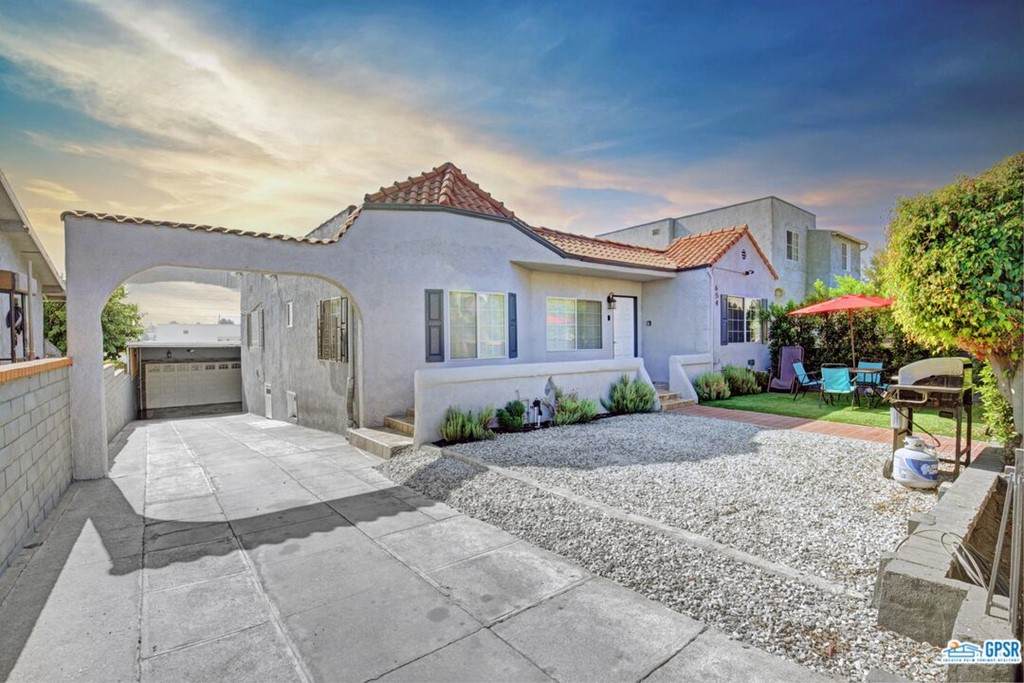 654 Penrith Drive - Photo 1