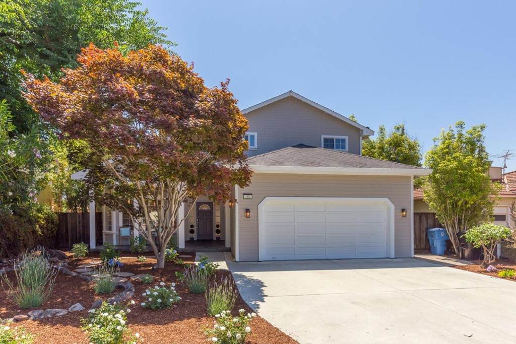 180 Monroe Drive - Photo 1