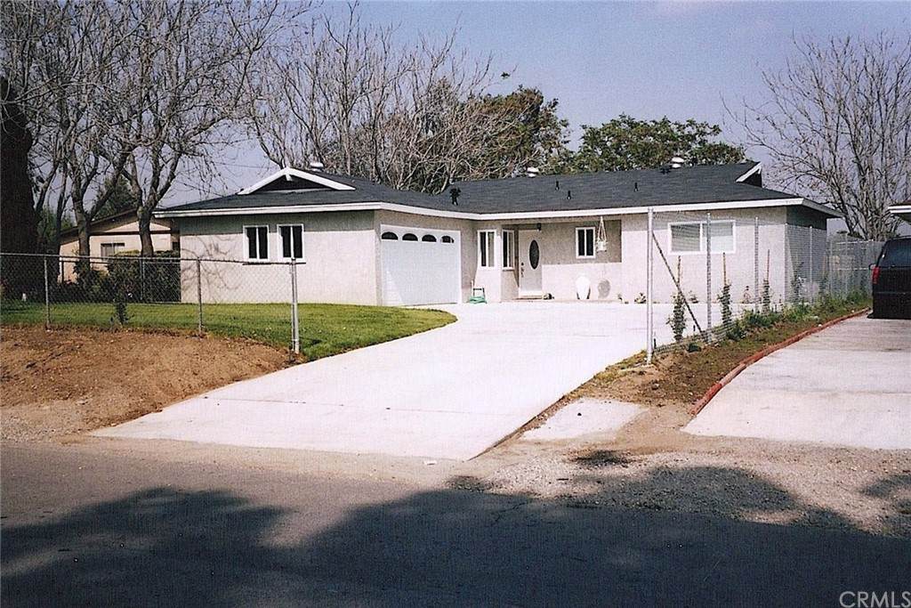 9219 Poplar Avenue - Photo 1