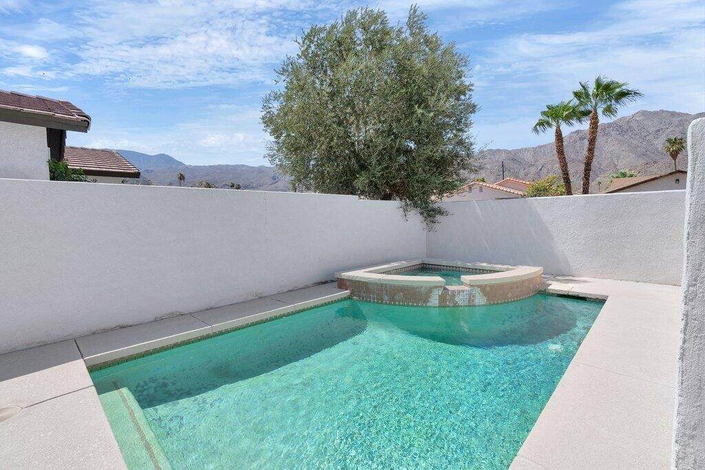 54640 Avenida Rubio - Photo 1