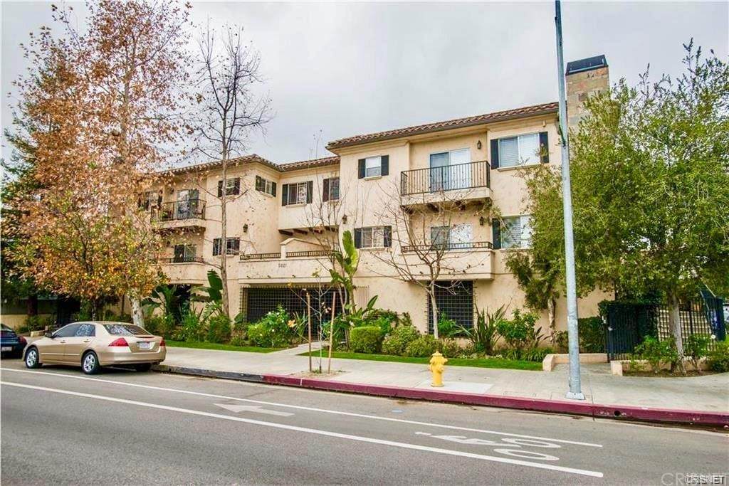 5021 Laurel Canyon Boulevard - Photo 1