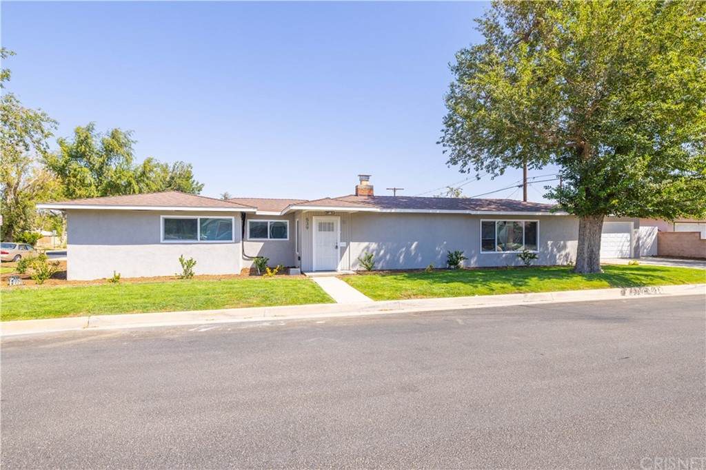 539 Avenue J5 - Photo 1