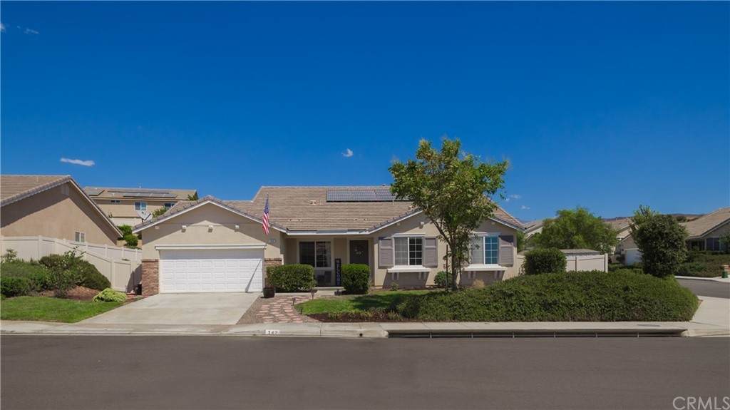 142 Coyote Court - Photo 1