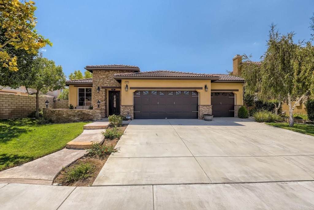 23727 Glazebrook Road - Photo 1