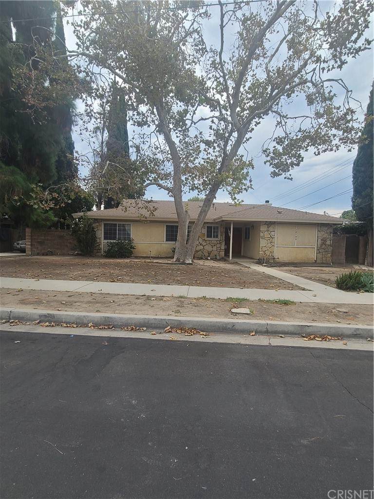 18140 Eccles Street - Photo 1