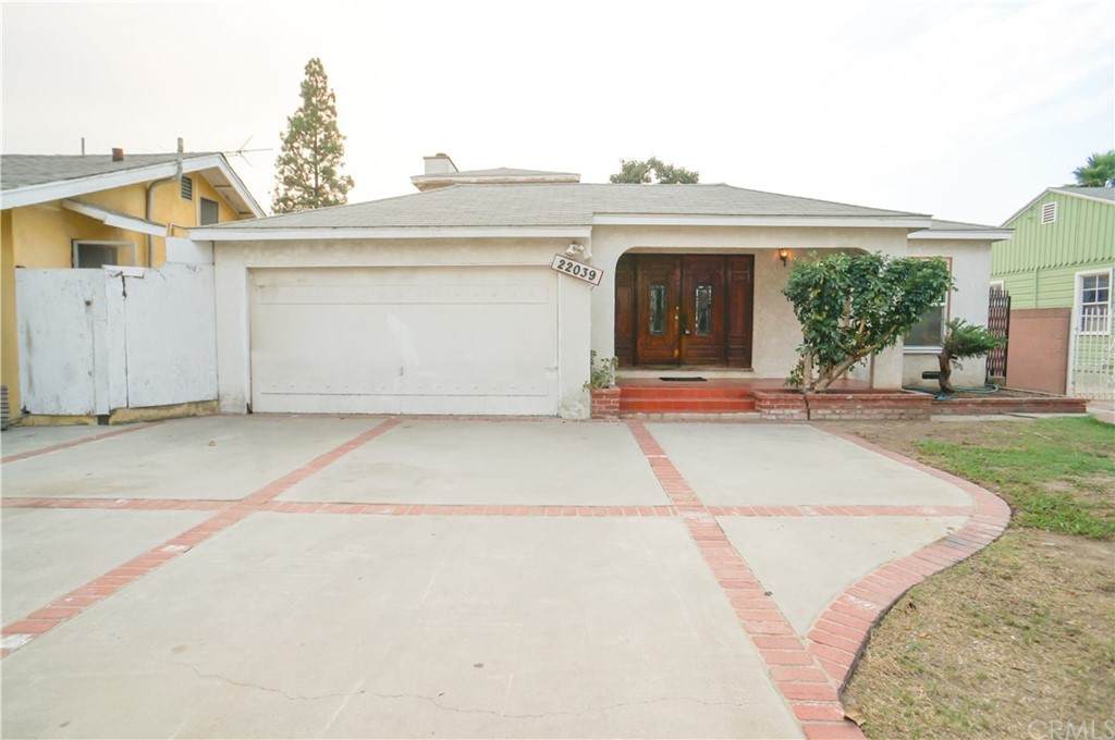 22039 Embassy Avenue - Photo 1