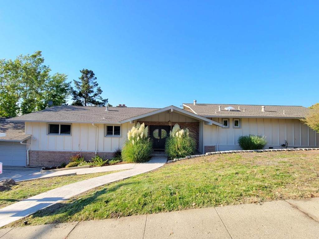 6 Coleman Court - Photo 1