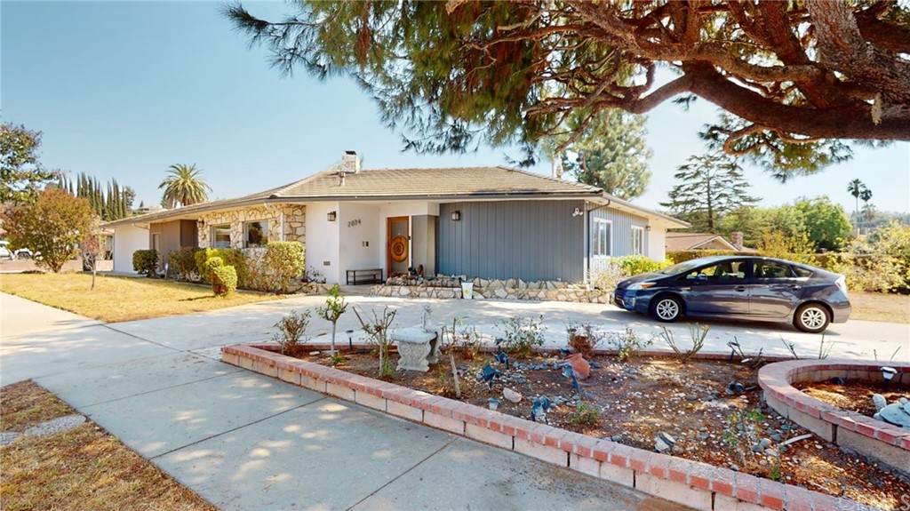 2034 Merced Avenue - Photo 1