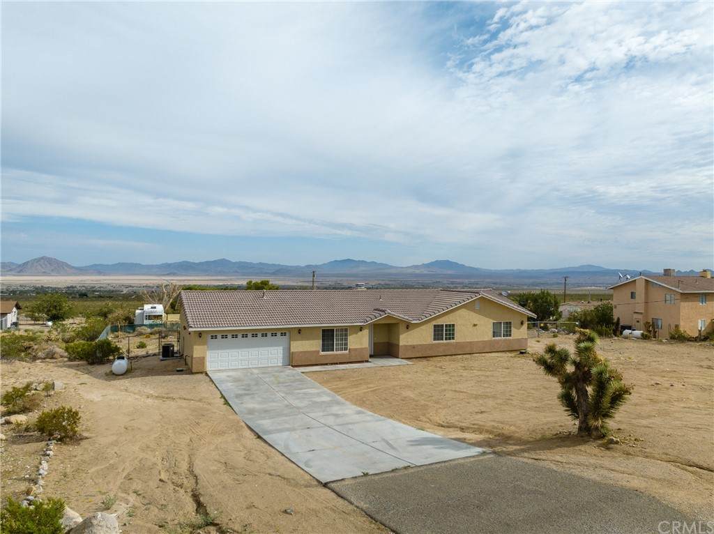 32776 Zircon Road - Photo 1