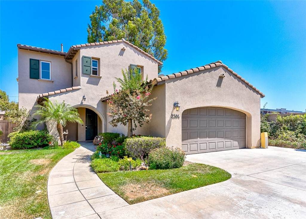 2304 Canopy Lane - Photo 1