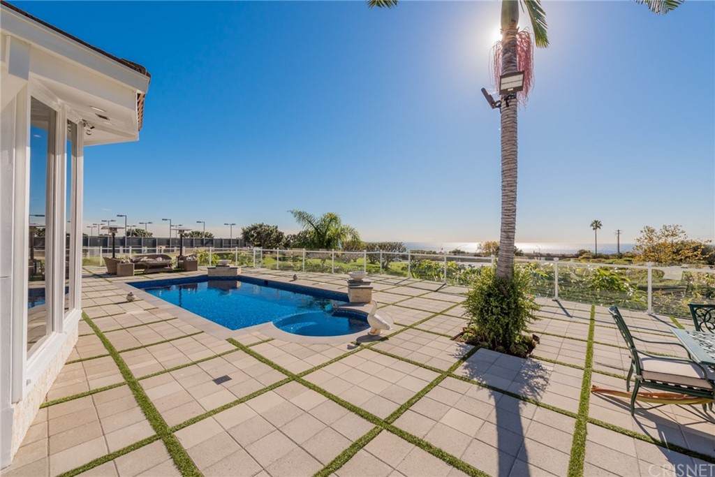 3858 Malibu Country Drive - Photo 1