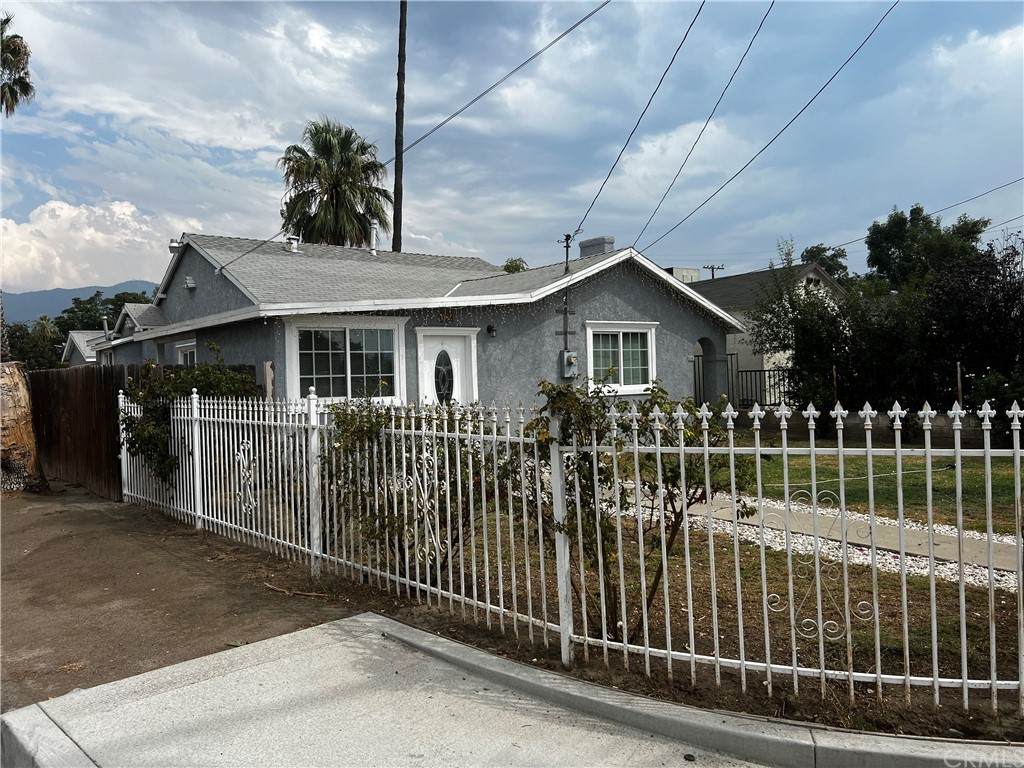 1044 Base Line Street - Photo 1