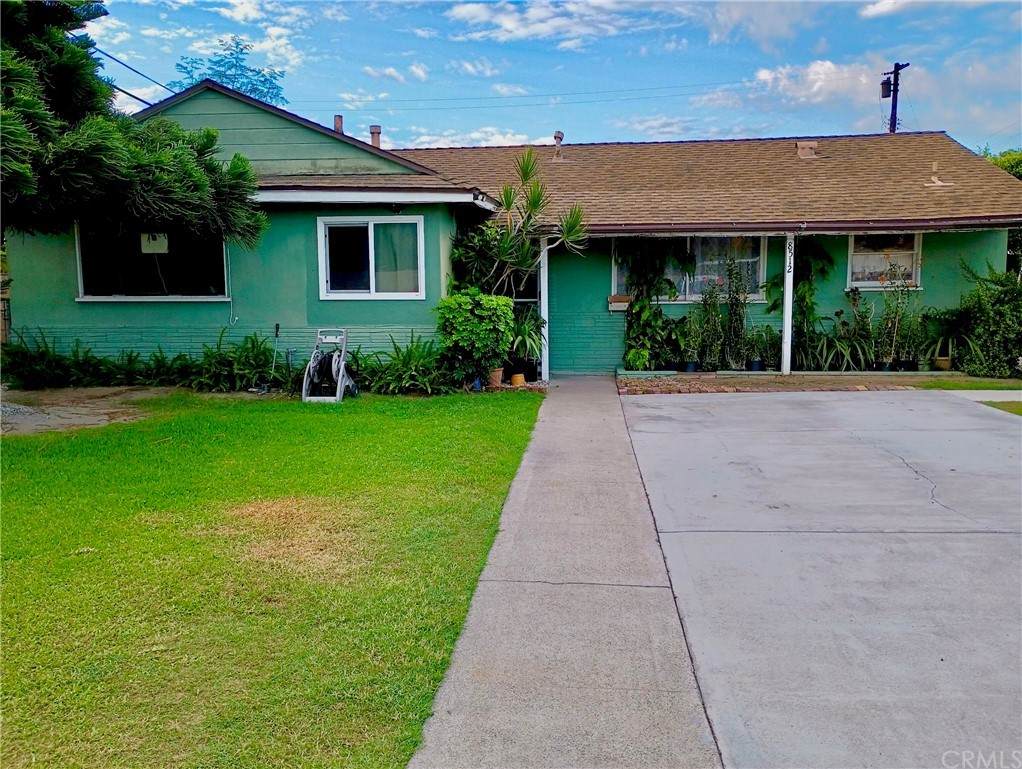 8512 Marylee Drive - Photo 1