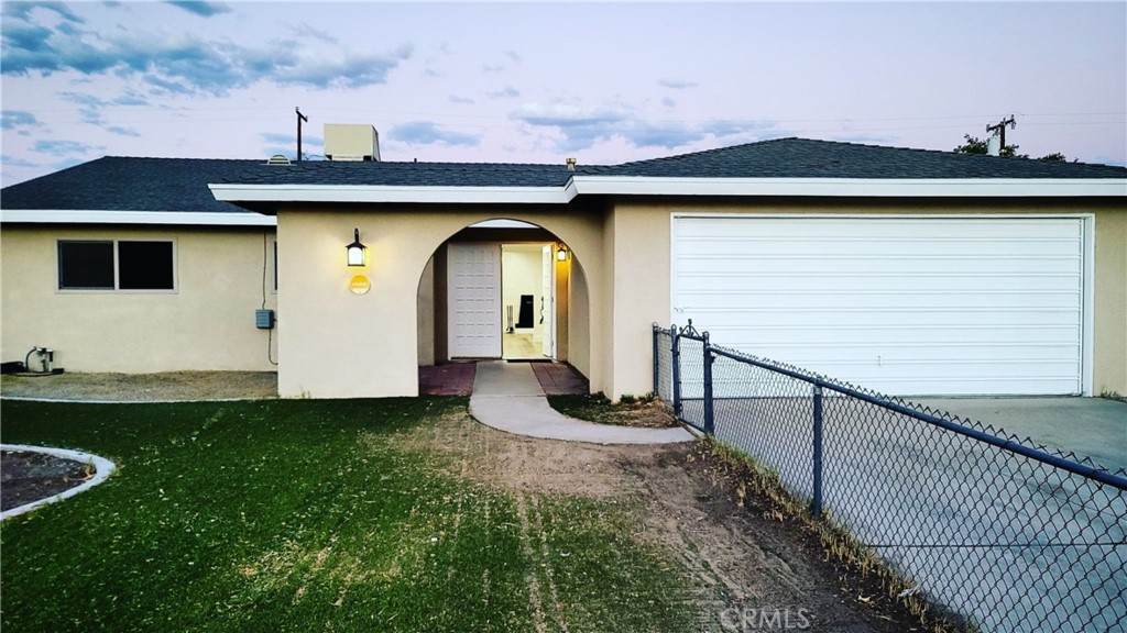 128 Gold Canyon Street - Photo 1