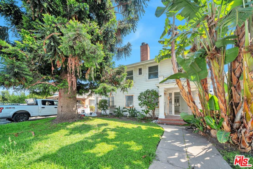 5326 Lemon Grove Avenue - Photo 1