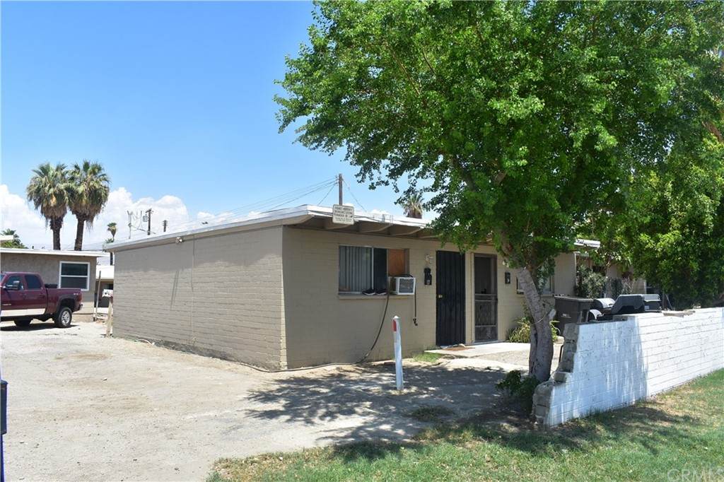 83144 Sonora Avenue - Photo 1