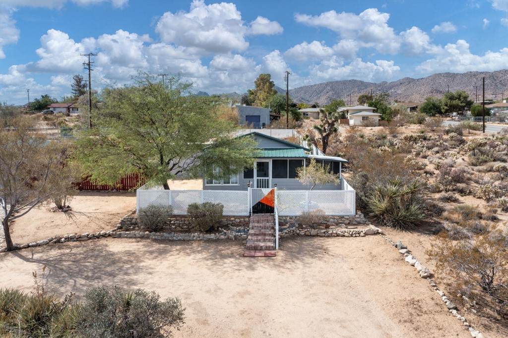 61725 Crest Circle Drive - Photo 1