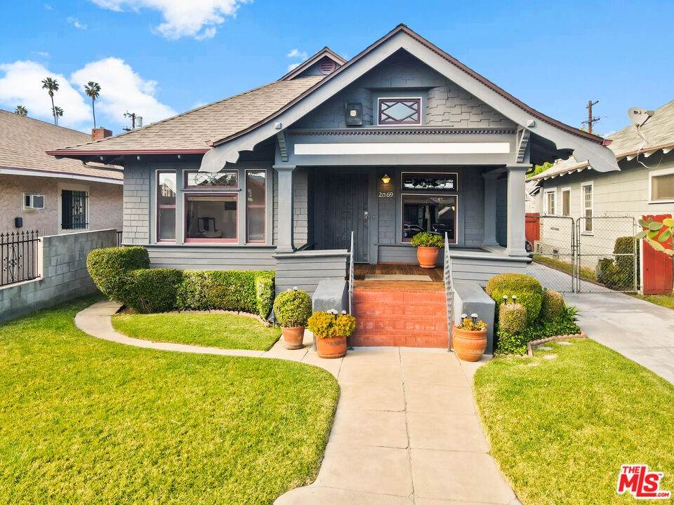 2069 30TH Street - Photo 1