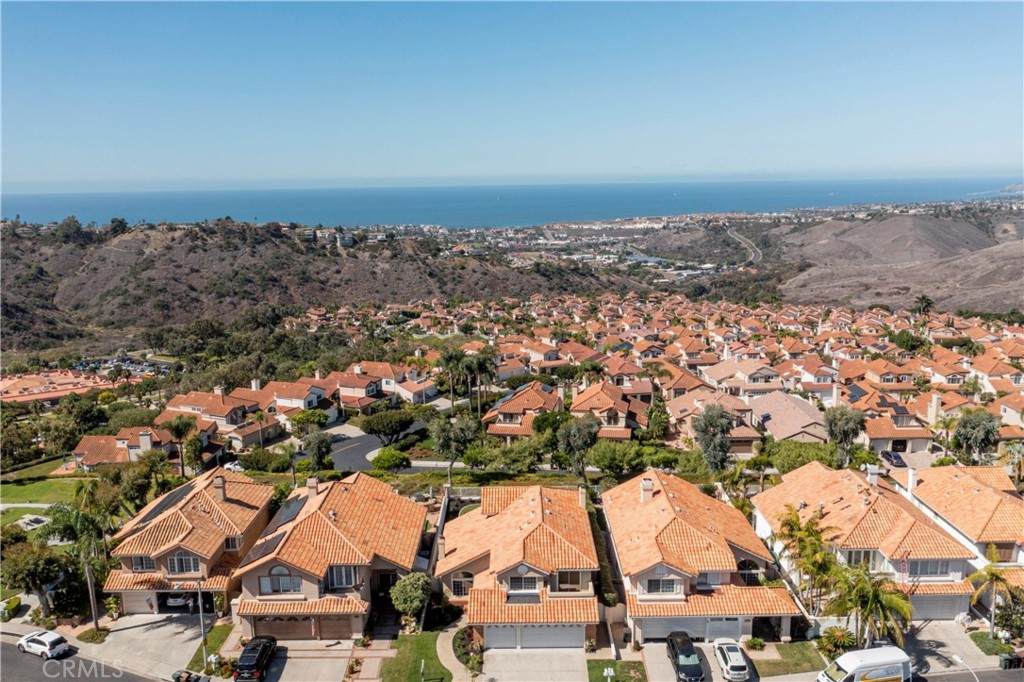 1311 Avenida De Verdes - Photo 1
