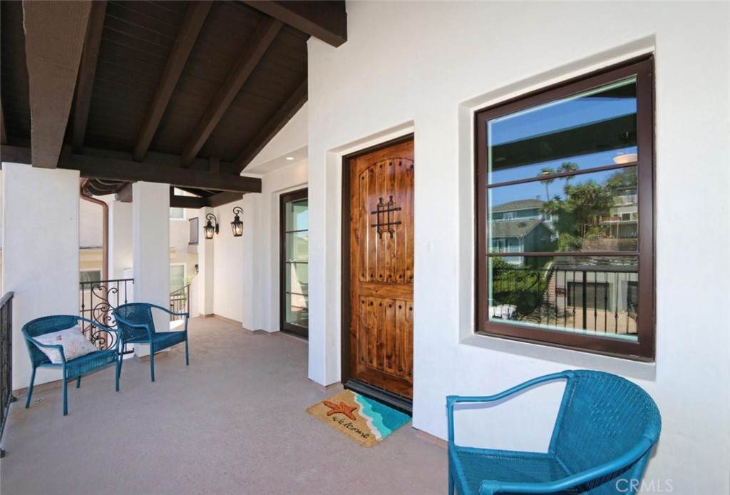 508 Avenida Victoria - Photo 1