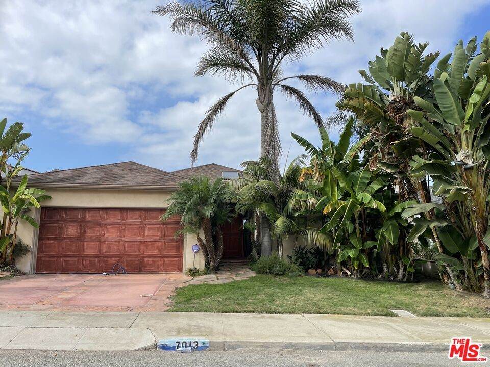 7013 Rindge Avenue - Photo 1