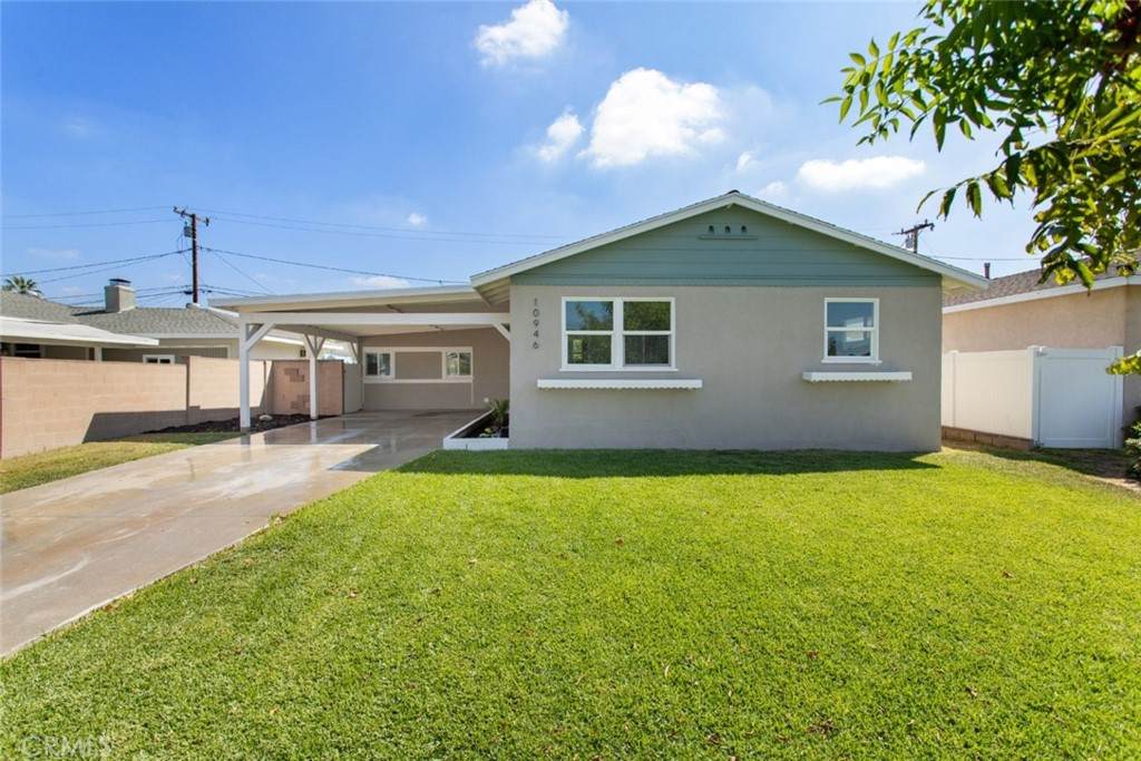 10946 Kentucky Avenue - Photo 1