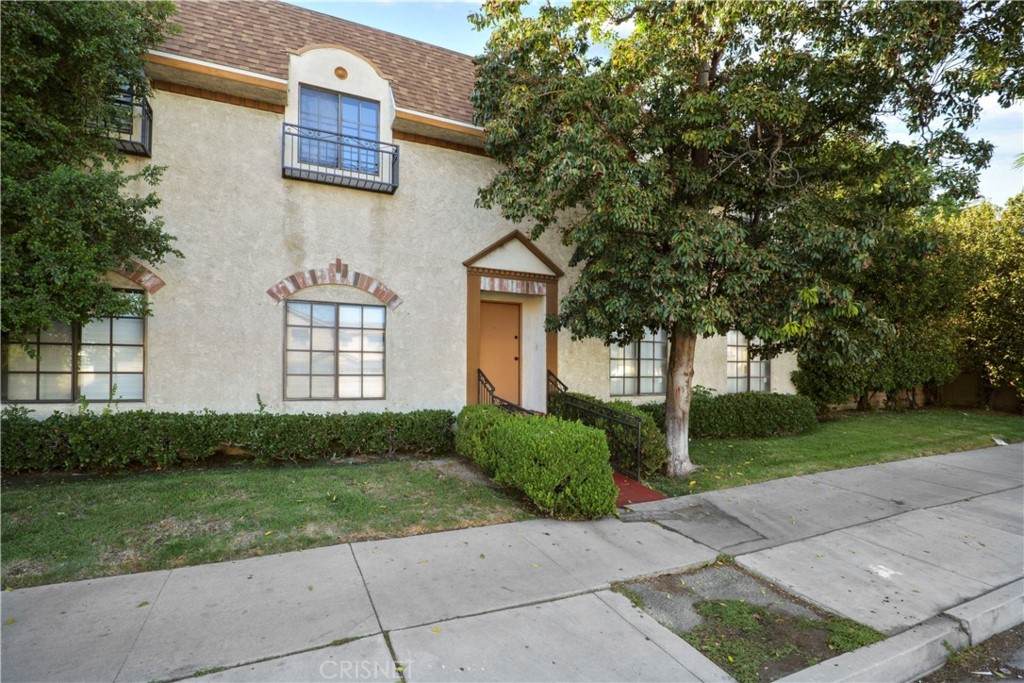 8441 De Soto Avenue - Photo 1