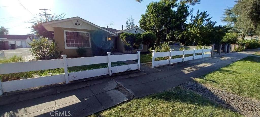 251 11th Avenue - Photo 1