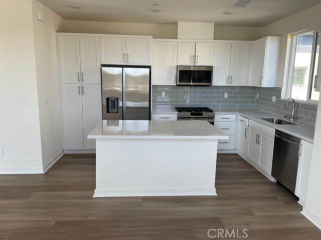 2961 Lincoln Avenue - Photo 1