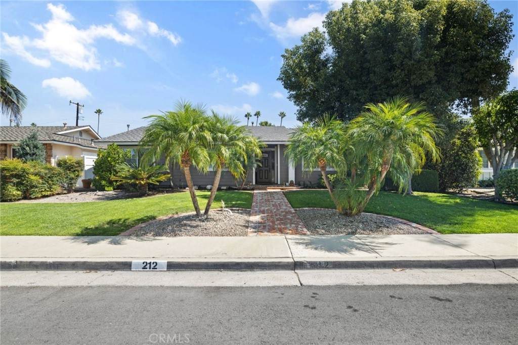 212 Harrington Drive - Photo 1