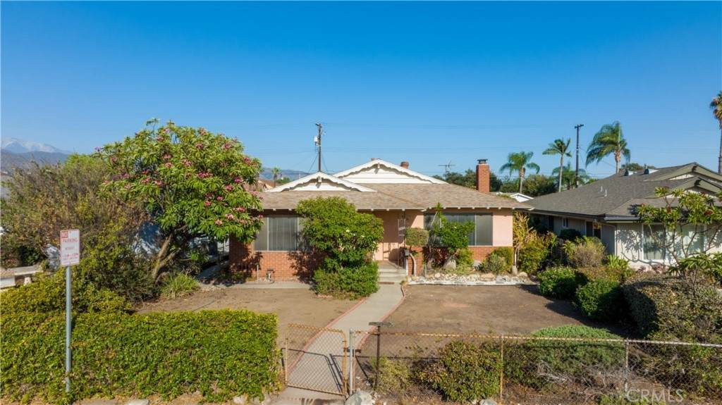 338 Angeleno Avenue - Photo 1