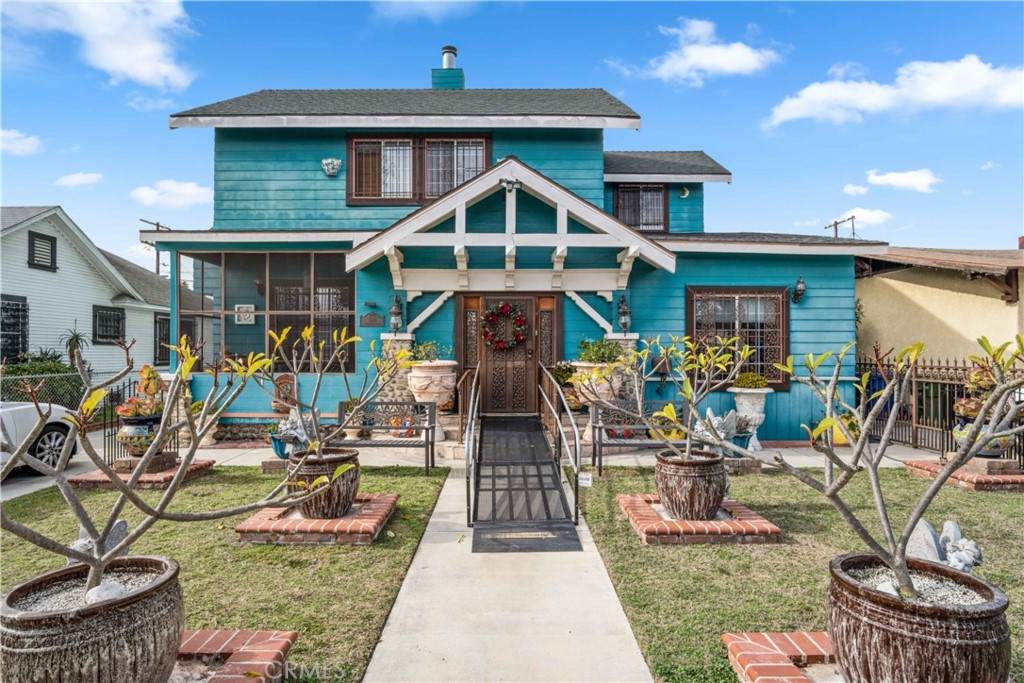 4611 Gramercy Pl - Photo 1