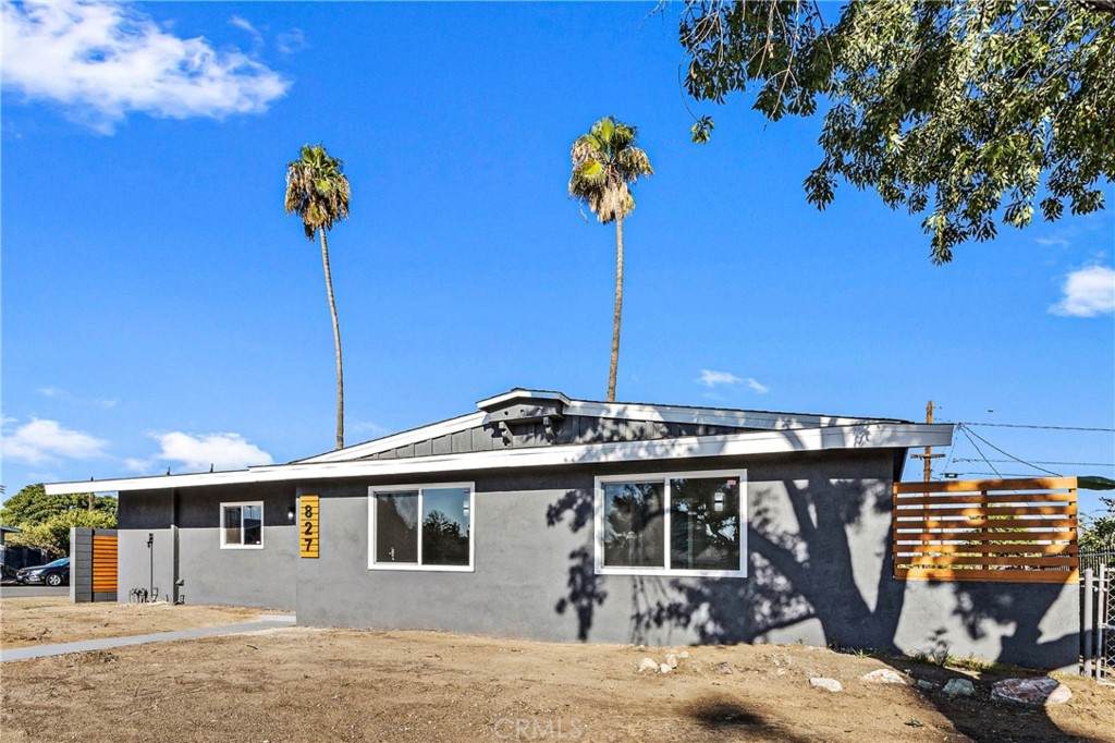827 Riverside Avenue - Photo 1