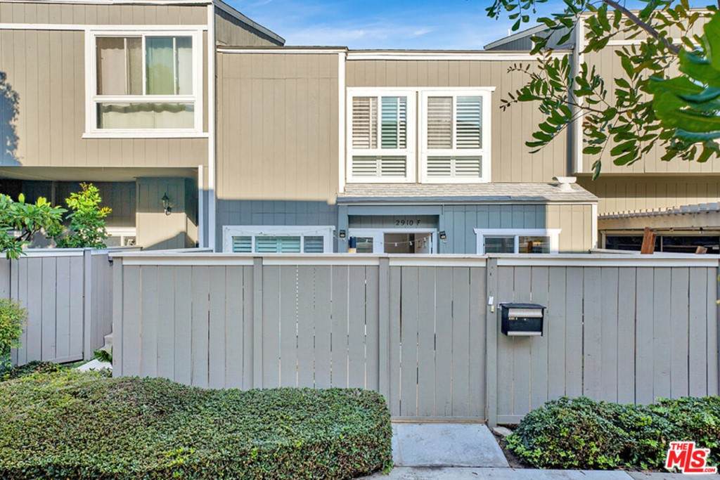 2910 Greenville Street - Photo 1