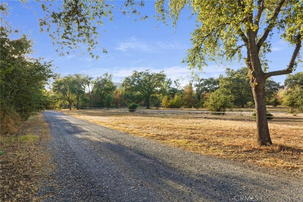 0 Runaway Road - Photo 1