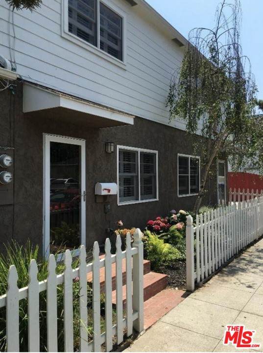 422 Pacific Street - Photo 1