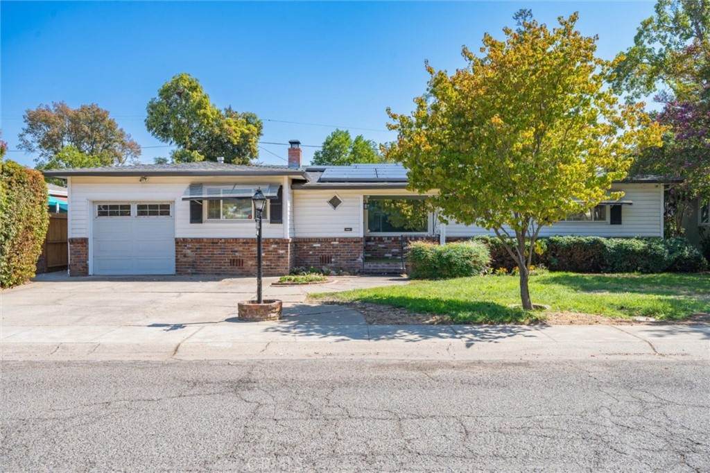 1267 Pennisue Way - Photo 1