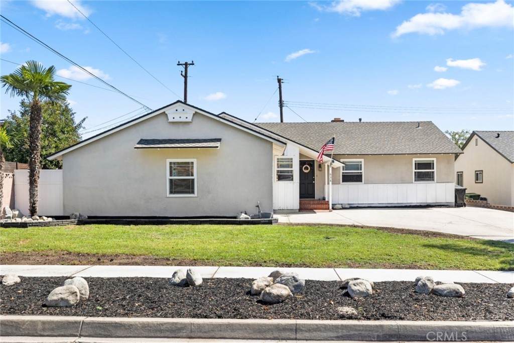 638 Birch Avenue - Photo 1