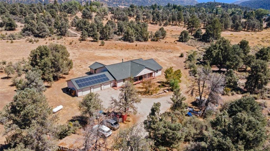 9989 Tara Lane - Photo 1
