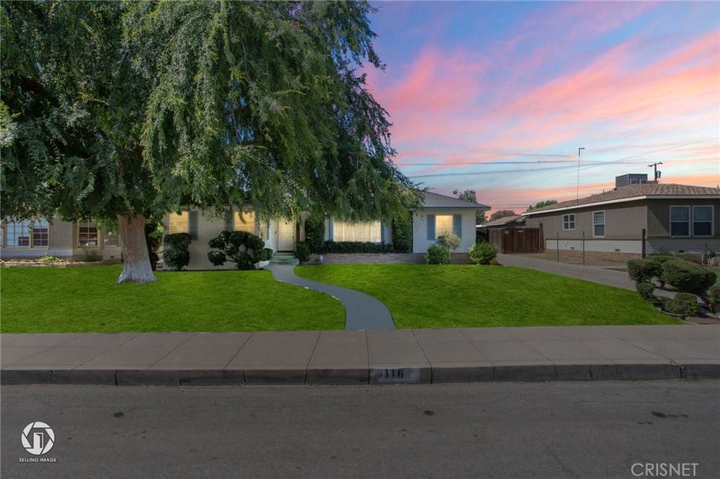 116 Lincoln Street - Photo 1