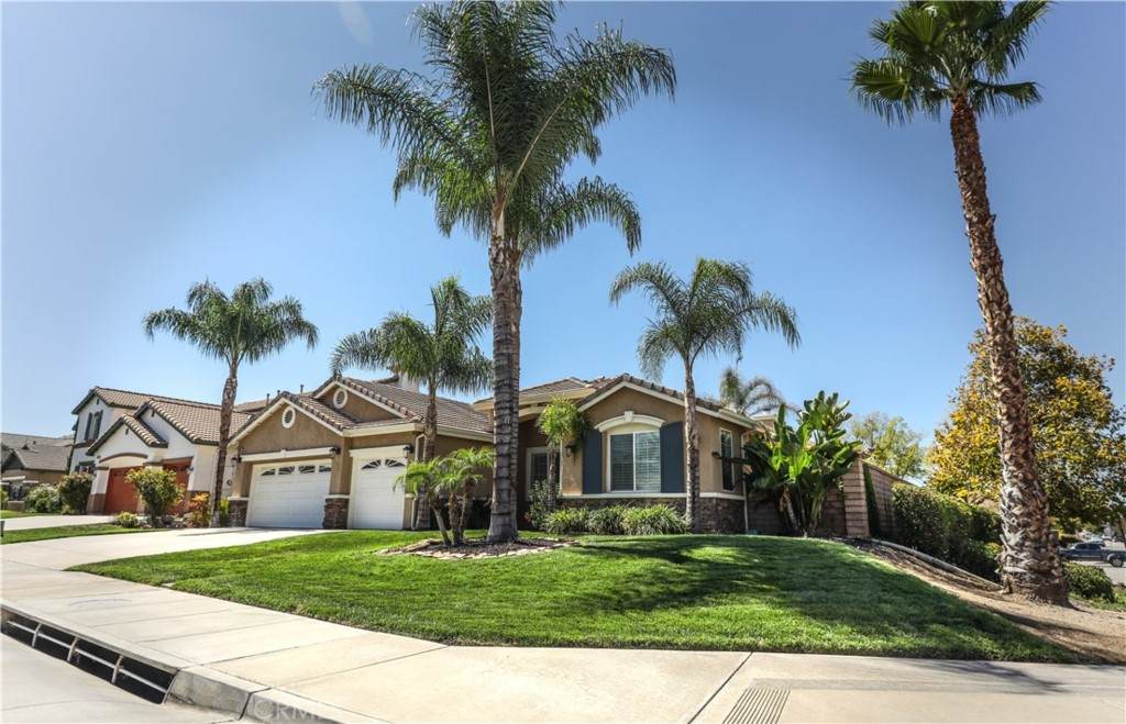 28761 Moonrise Way - Photo 1