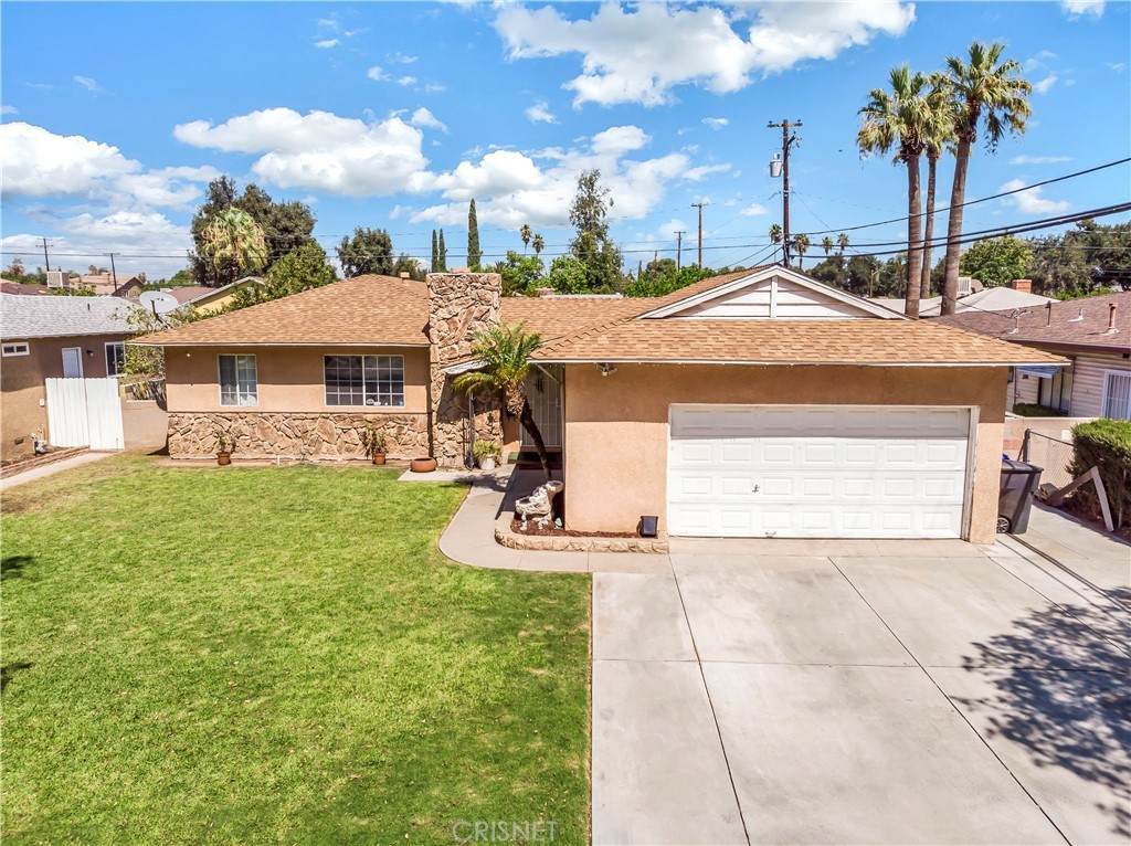 2386 Victoria Street - Photo 1
