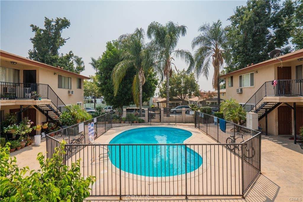 4830 Canoga Street - Photo 1