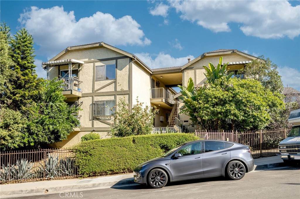 3022 Valle Vista Drive - Photo 1