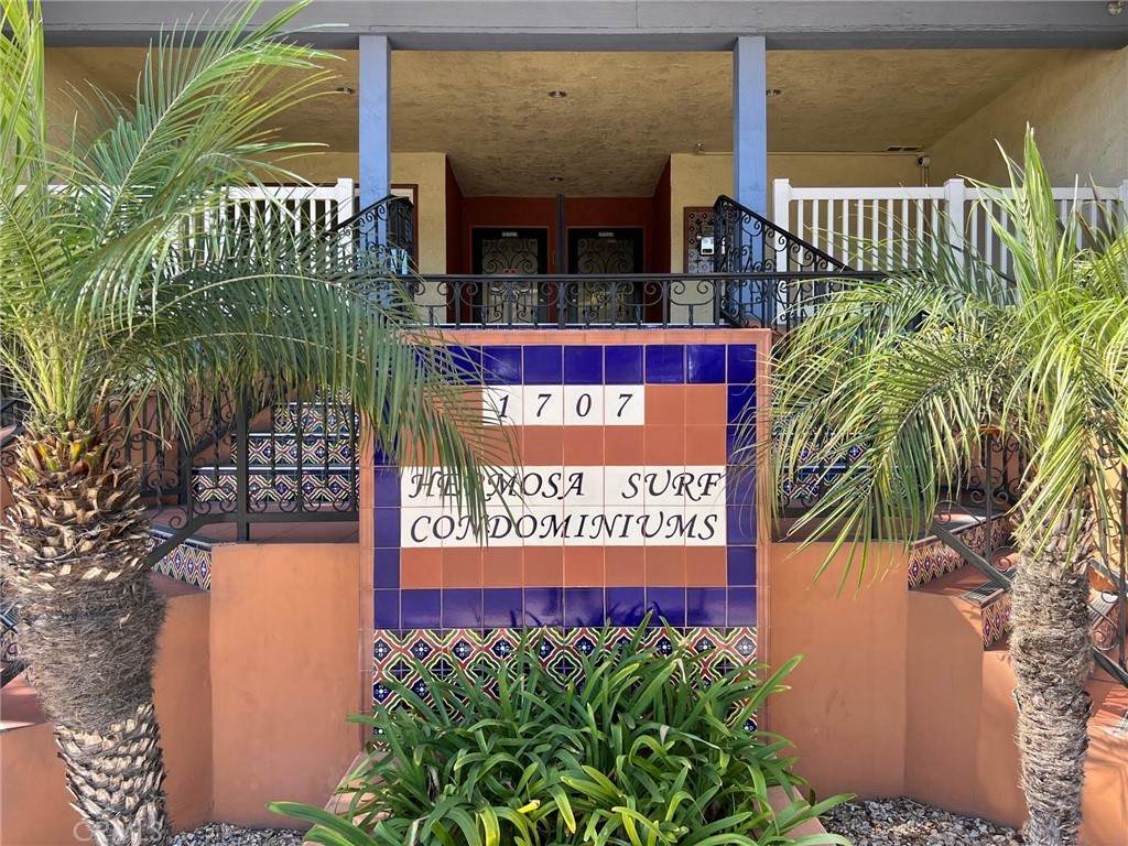 1707 Pacific Coast Highway - Photo 1