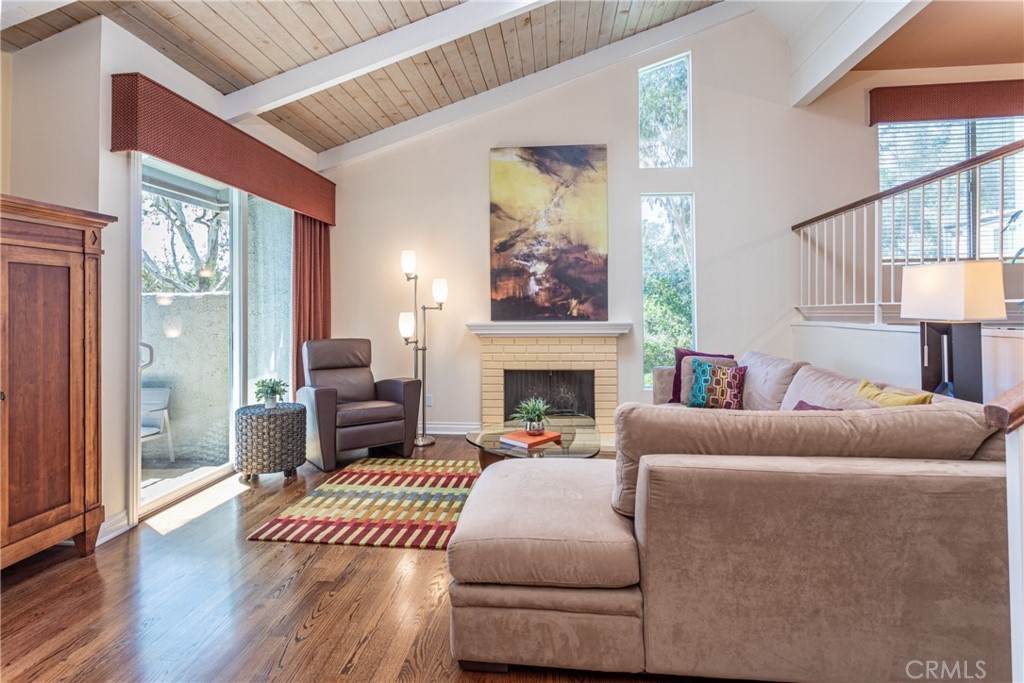 11862 Moorpark Street - Photo 1