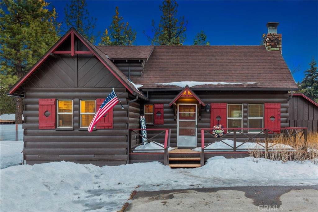 208 North Shore Drive - Photo 1