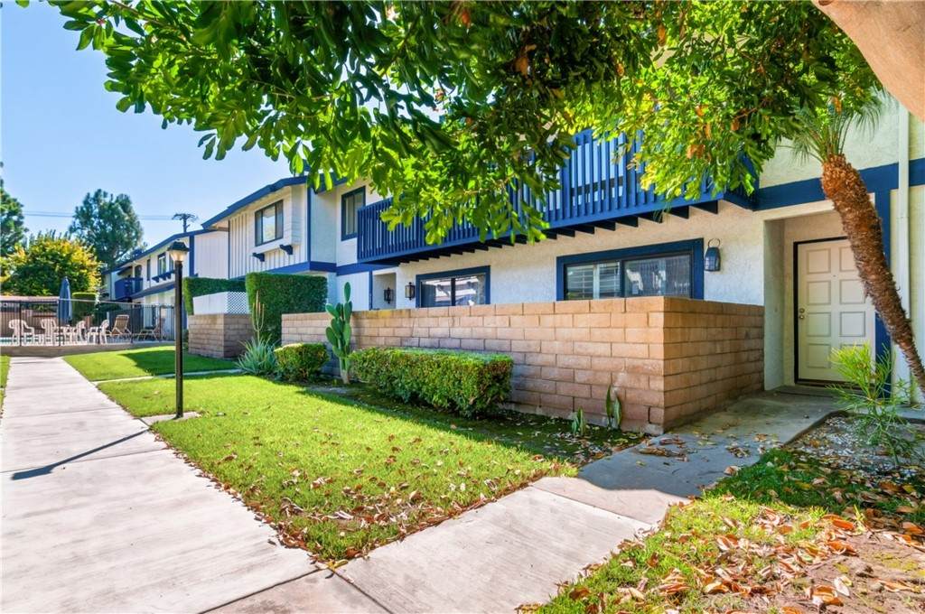 9275 Walker Street - Photo 1