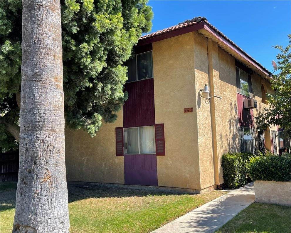 662 Gordon Street - Photo 1